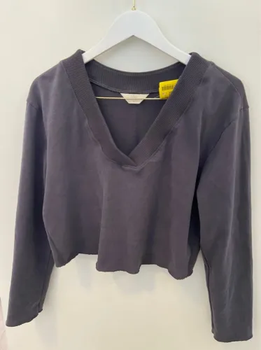 Casaco cropped manga longa decote V da Live