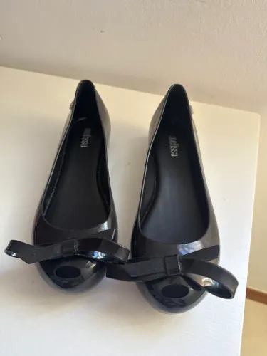 Outlet - Melissa - Sapatilha Preta 33/34
