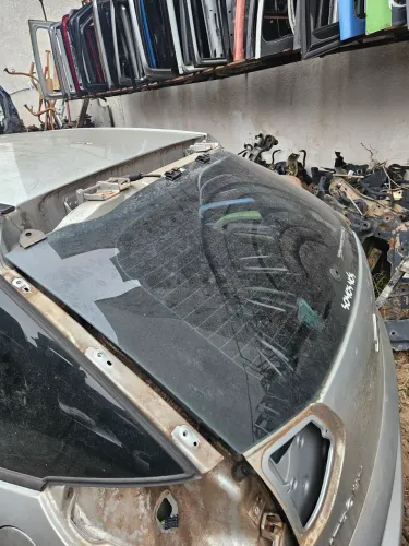 Vidro vigia traseiro citroen C4 picasso 5 lugares