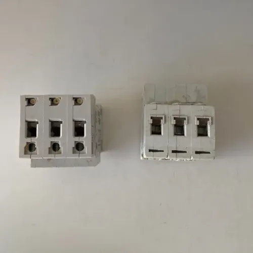 Ref.414 Dois Dr não sei se estão funcionando disjuntor