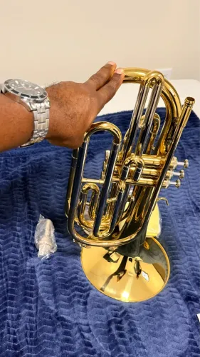Trombone de pisto de marcha in Bb