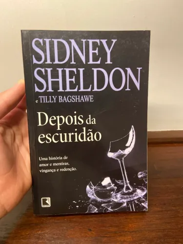 Depois da escuridão - Sidney Sheldon