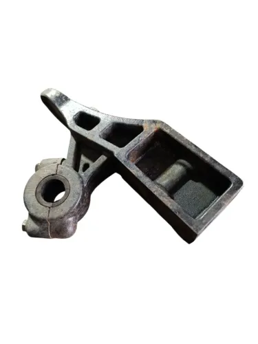Suporte barra estabilizadora LD Mercedes Axor *4