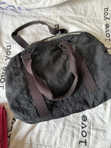 Bolsa de mão preta