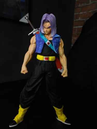 Trunks do futuro 2 em 1, (30cm altura)