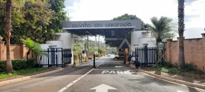 Excelente terreno à venda no Quinta Da Alvorada, Ribeirão Preto!