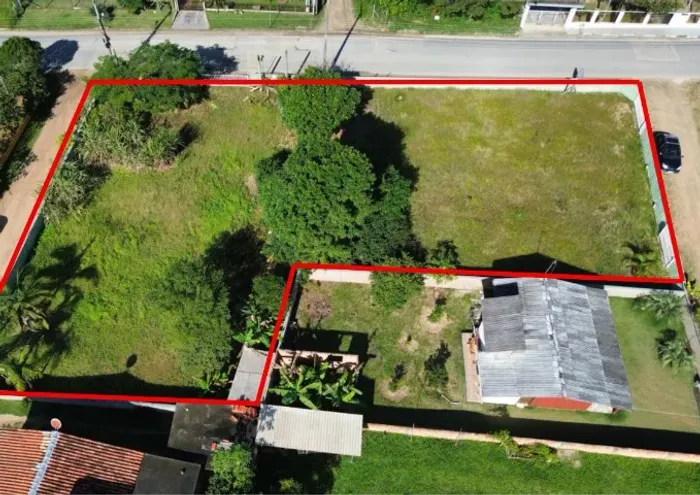 Terreno a venda no bairro Alto Arroio, Imbituba-SC.