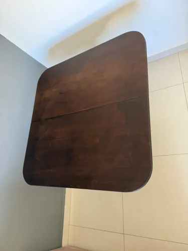 Mesa de Jogos e de Jantar 
