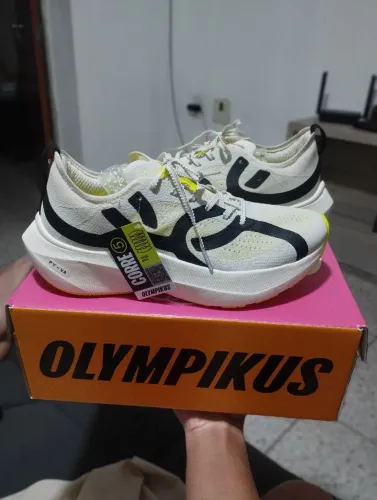 Tênis Corre 5