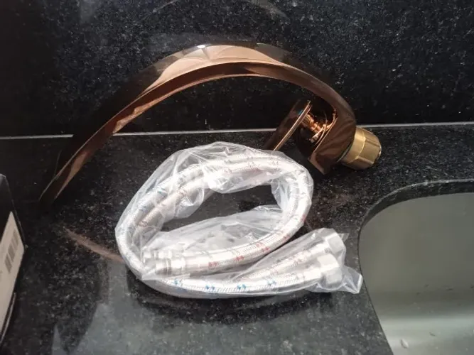 Torneira Cascata Curva Misturador Monocomando Luxo Bronze