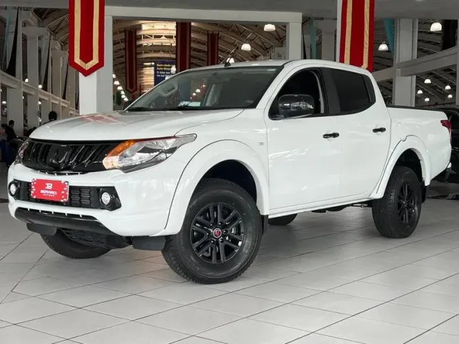 Mitsubishi L200 Triton Sport GLS 2.4 CD Diesel Aut. 2025