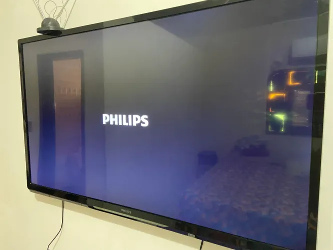 TV PHILIPS