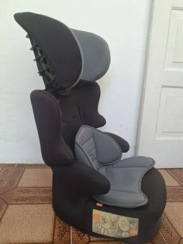 Cadeirinha de carro para crianças