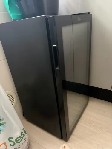 Cervejeira Midea