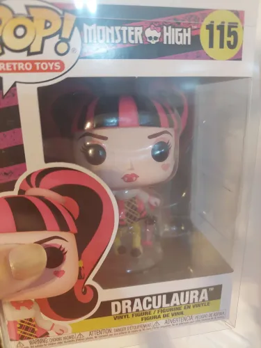 Funko edição especial Draculaura NOVO