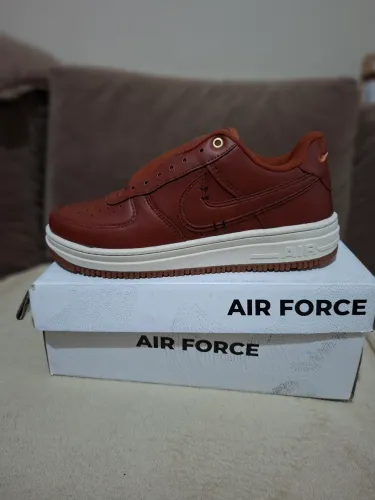 Tênis Air Force 1 Marrom primeira linha - Tamanho 42 (Novo na Caixa)