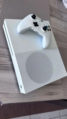 Xbox one S / 1T - HD 