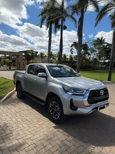 Toyota Hilux CD SRV 4X4 2.8 TDI Diesel Aut. 2020