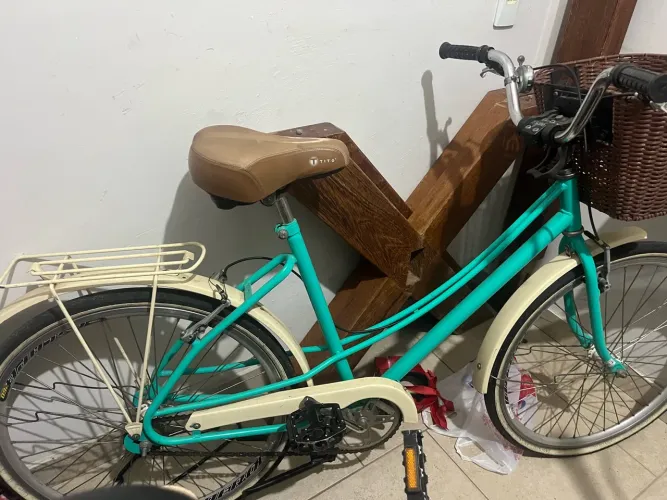 Bicicleta estilo 90 - ARO 26 ( comprada na Decathlon )