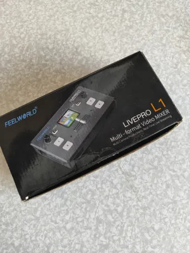 Feelworld LivePro L1 - Mesa de Corte HDMI 4 Canais | Igual Nova | R$ 1.600