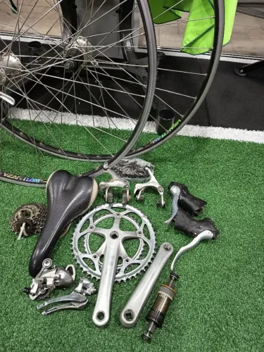 Grupo para Bicicletas Speed Shimano Sora 11-28 R3300 Road 8 velocidades - USADO