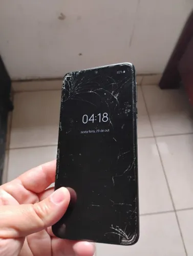 Vendo moto g8 play leia descrição peças ou conserto