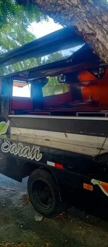 FOOD TRUCK