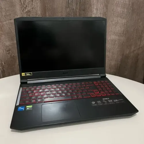 Notebook Acer Nitro V - i5