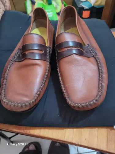 Sapato masculino mocassim bicolor tam.42 pouquíssimo uso.