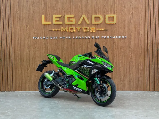 NINJA 400