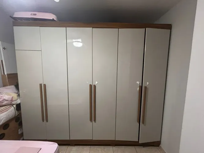 Guarda roupas rimo, excelente estado
