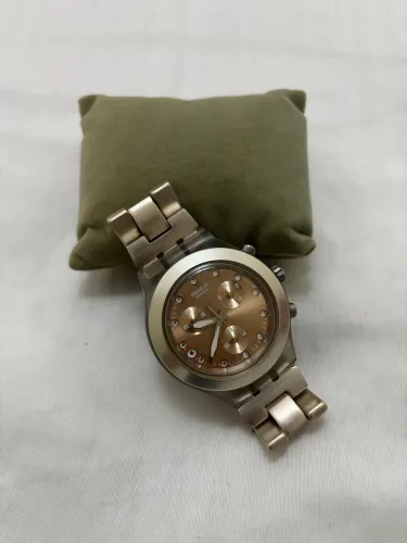 Relógio Swatch feminino