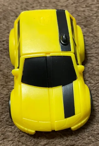 Mini carrinho Transformers Bumblebee 2008 Impecável! 