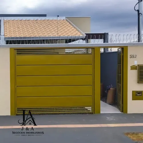 Casa á venda com 2 quartos sendo 1 suíte e área gourmet no Figueiras do Parque