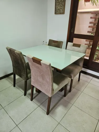 Conjunto jantar mesa e cadeiras