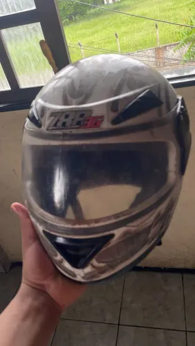 Capacete