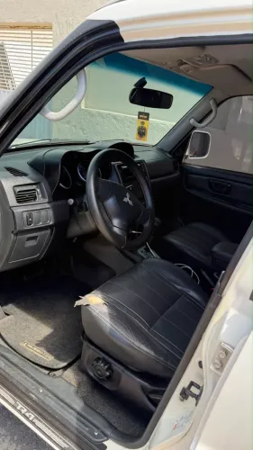 Mitsubishi Pajero TR4 2.0/ 2.0 Flex 16V 4X4 Aut. 2014