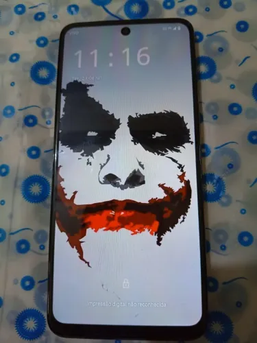 Motog23, com película de vidro, 2 capinha 4 GB de ram e 128 de armazenamento aceito cartao
