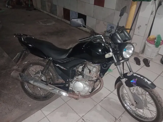Moto Fam 150 atrasada