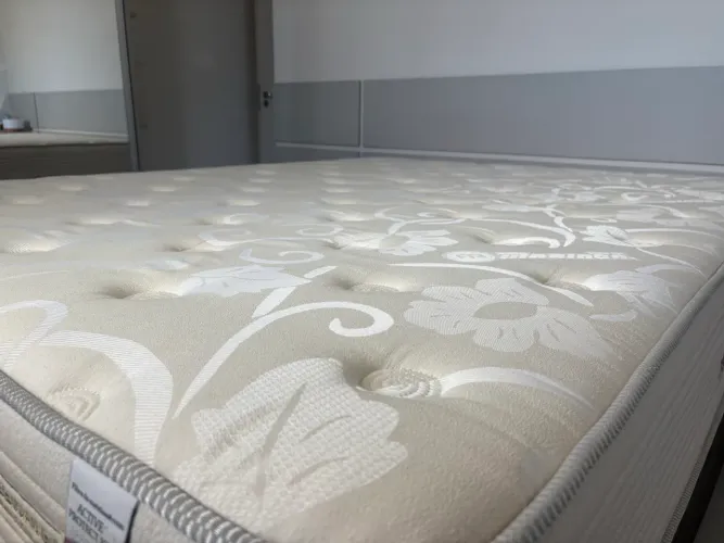 Colchão cama queen