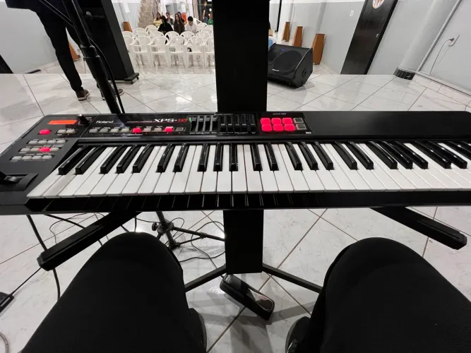 Roland XPS 10