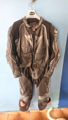Macacão para moto