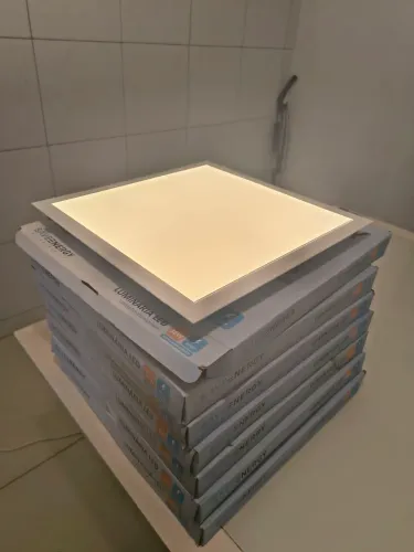 Luminária Plafon LED Recuado de Embutir Save Energy 36W Bivolt (40x40cm)
