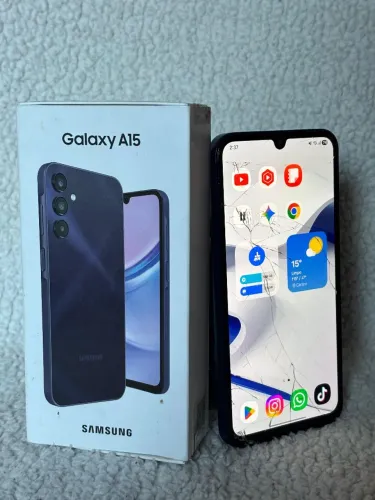 Samsung Galaxy A15 128GB / 4GB RAM - Na Caixa com Carregador Original. (LEIA A DESCRIÇÃO!)
