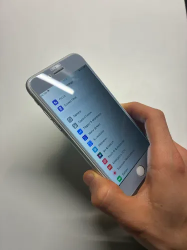 Iphone 8 (Usado, ótimo estado de uso) - 64 GB, Branco