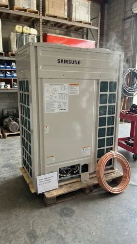Samsung Condensadora VRF 16HP 153.500 BTUs Inverter Nova