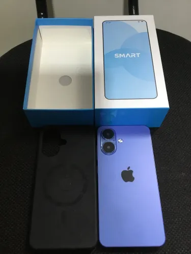 Smartphone chinês estilo iPhone 16