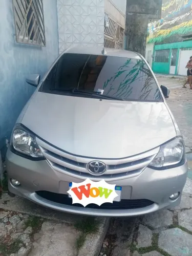Toyota Etios XS 1.5 Flex 16V 5P Mec. 2014