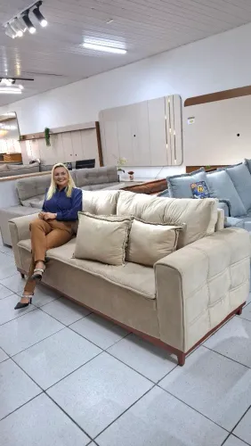 Sofa fixo 2.30M com molas e pés madeira maciça 