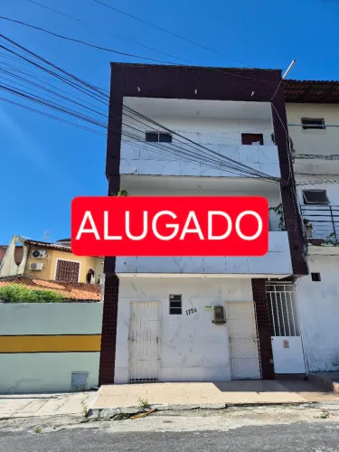 Alugo Kitnet no bairro Montese
